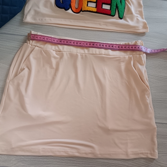 Women Casual Athleisure Sleeveless Queen Letter Applique Crop Tank Top And Skirt - Picture 4 of 13